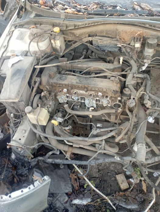 Mazda 626 2.0 дизель та бензин навісне дизеля