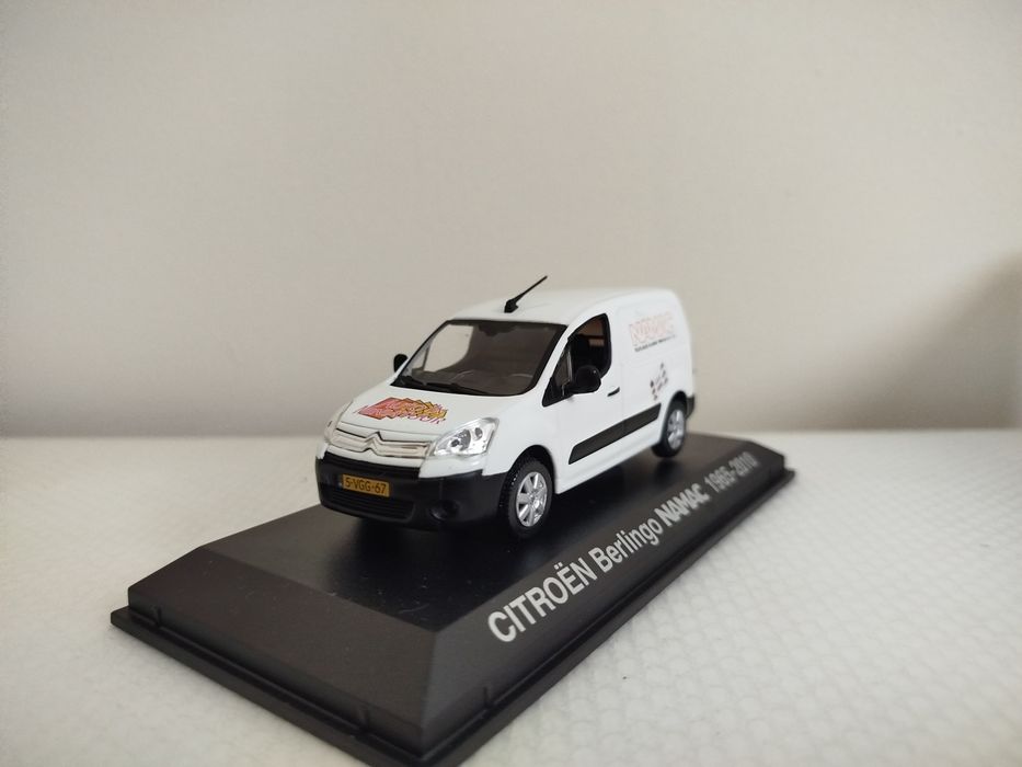 Miniatura Citroen Berlingo 1/43 Nova