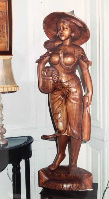 Estátua da Indonésia - Obra de arte