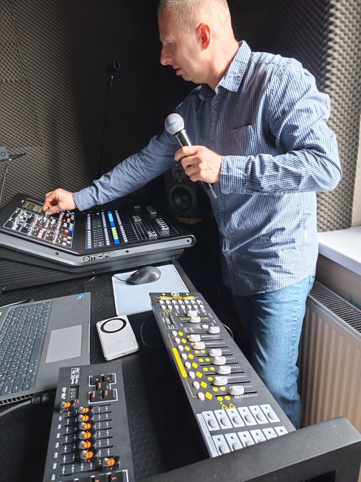 DJ na Twoją imprezę: Urodziny, Andrzejki, firmowe i inne | Poznań i okolice