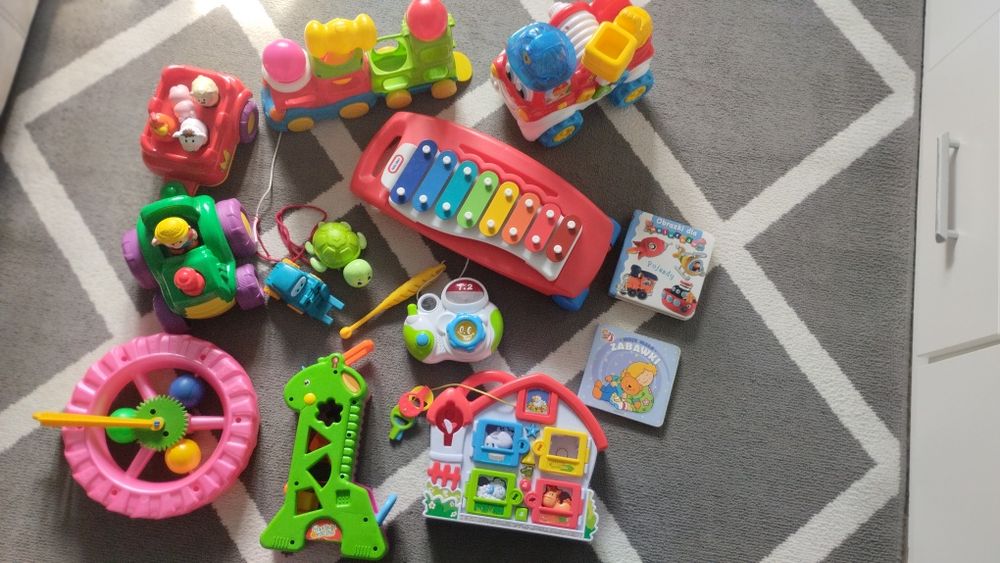 Zestaw zabawek Ceny różne