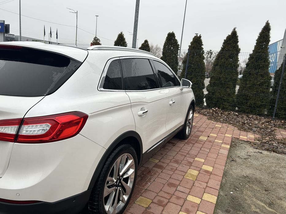 Продам дуже комфортний та надійний ацтомобіль LINKOLN MKX