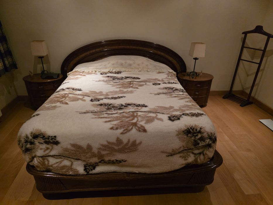 Oportunidade, quarto completo em bambu