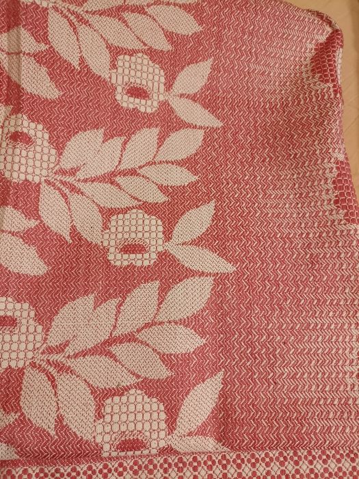 Покривало в стилі етно