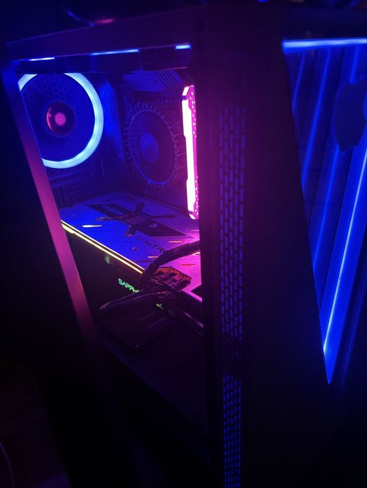 Gamingowy komputer i5 / RX 6800 XT Nitro+ / 1TB SSD / WiFi