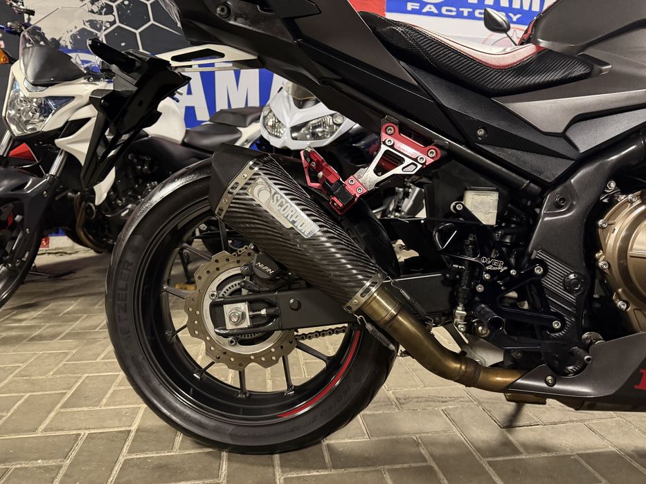 Японский мотоцикл Honda CBR400R. 2021г.