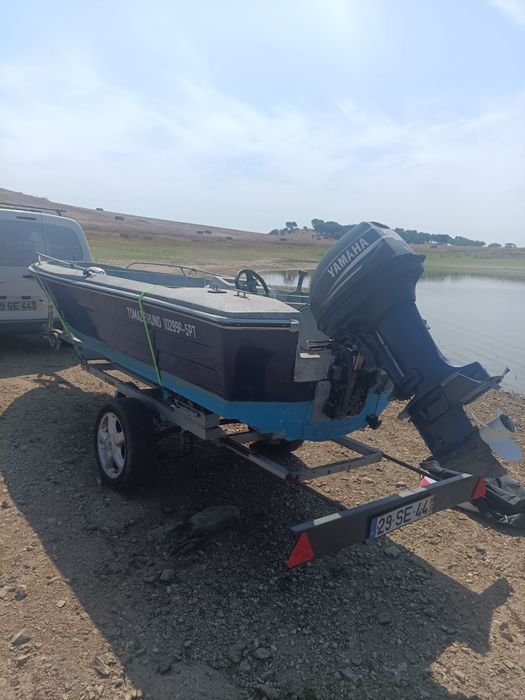Fibramar 435 Yamaha 40HP 2T – Barco de pesca e lazer pronto a navegar
