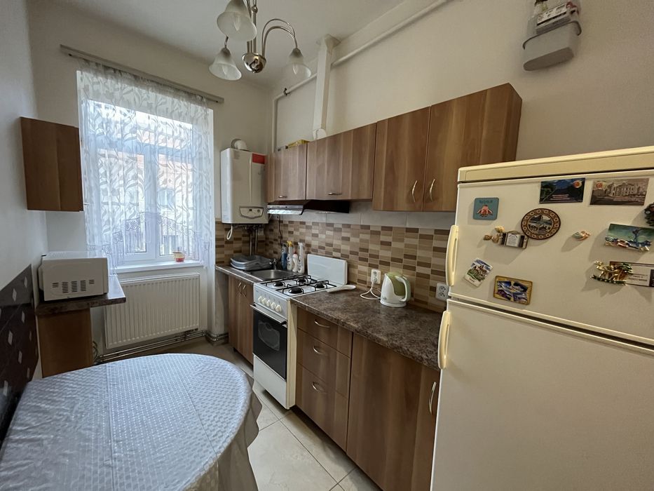 Здам кімнату у 2-кімнатній квартирі в центрі Чернівців