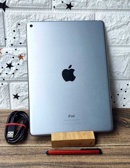 Планшет Apple iPad Air 2 32 ГБ