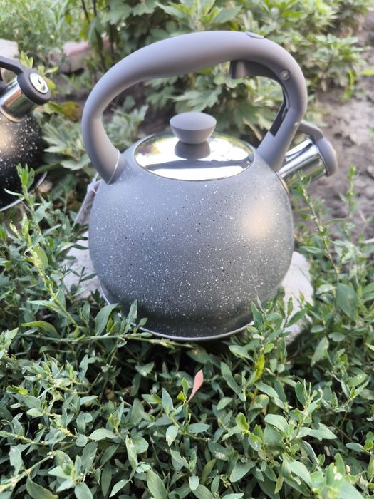 Розпродаж Чайник 2 л  новий сірий/чорний