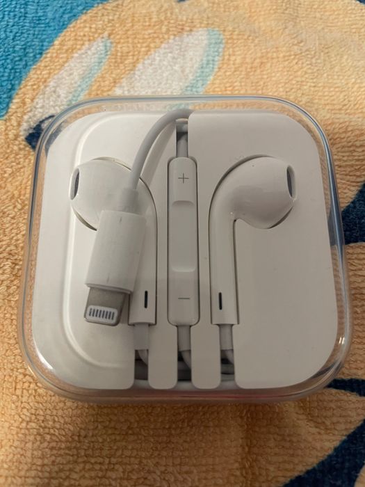 Apple EarPdos novos