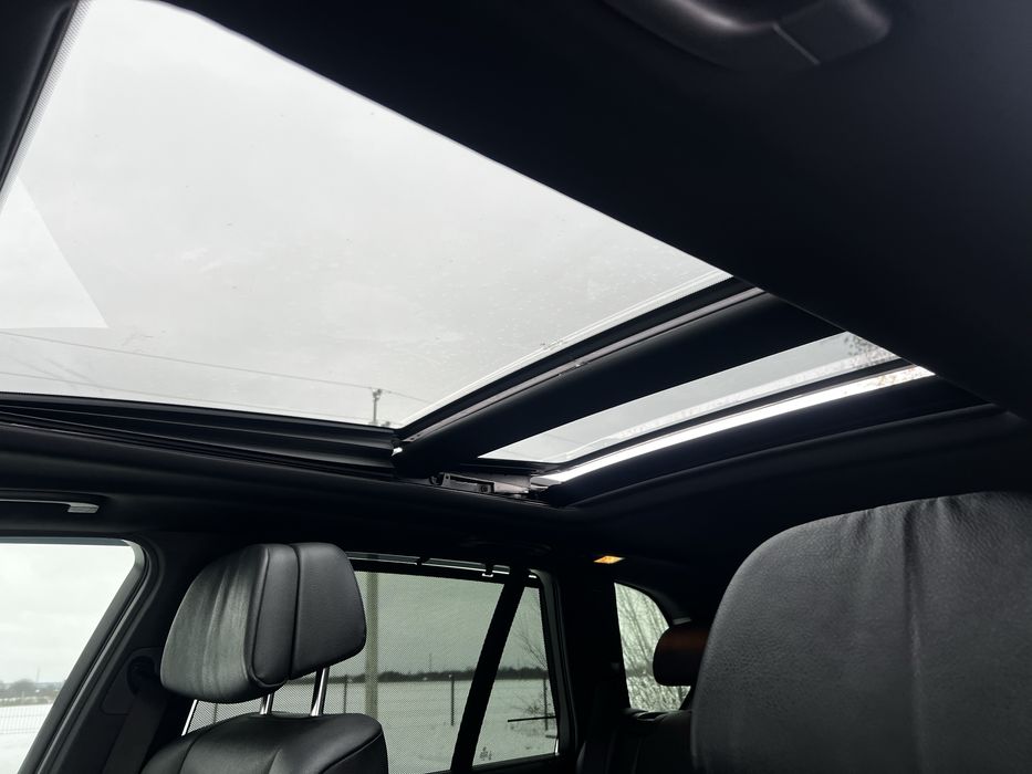 BMW X5 3.0D 35xDrive 2011 /гарна комплектація/не фарбована