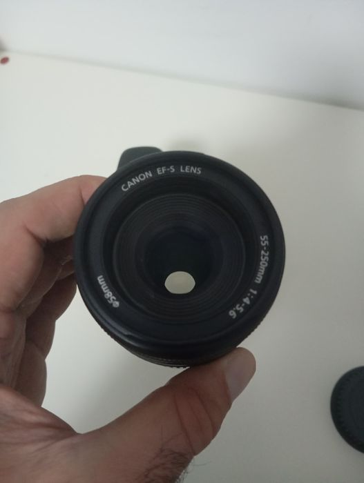 Canon 100D + Objetiva 55-250mm IS