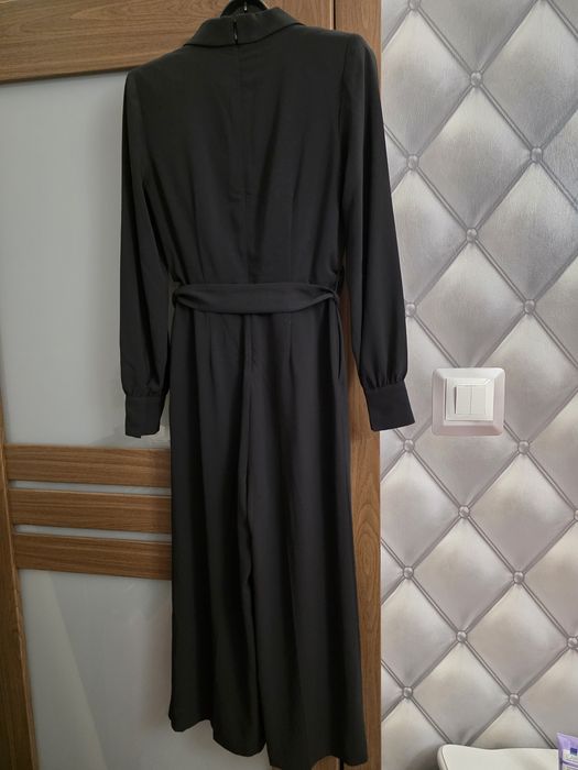 Kompinezon roz 36 z H&M czarny