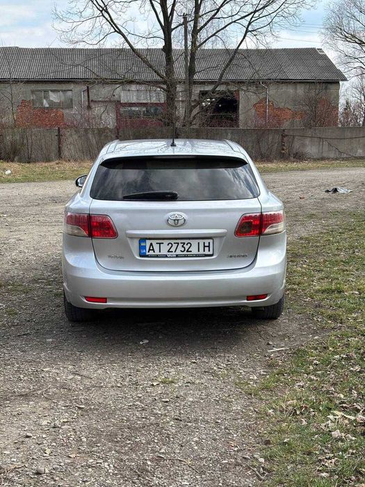 Toyota Avensis 2011 2.2d D4D