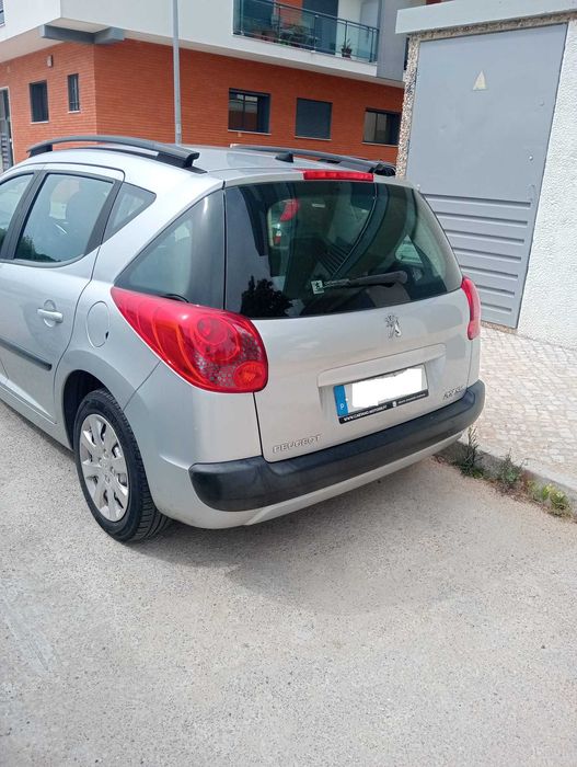 PEUGEOT 208 VTI SW
