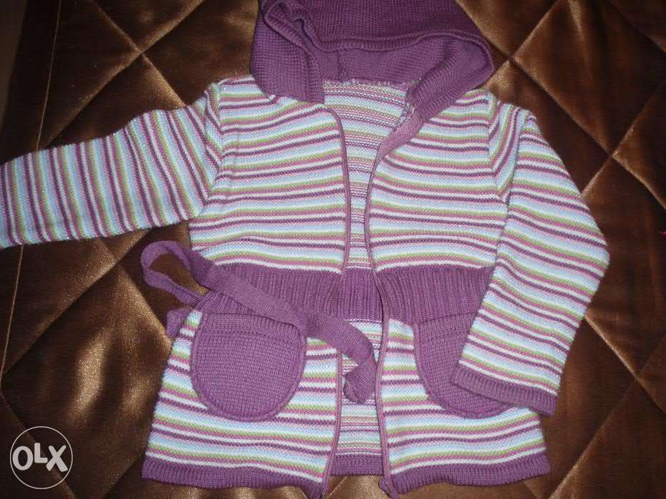 Симпатичный кардиганчик дівчинці 3-4 років