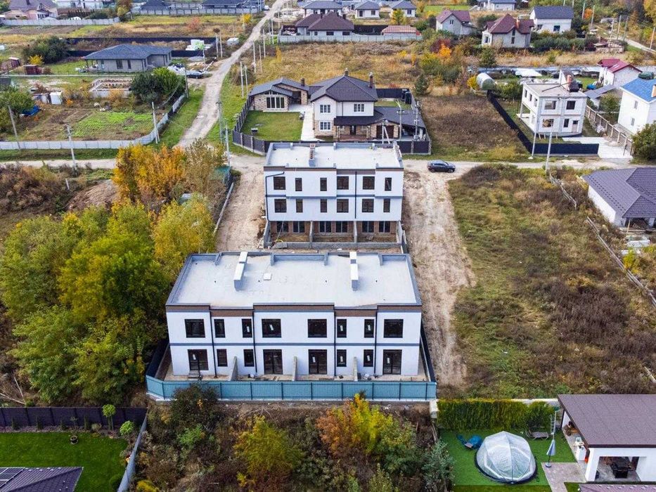 Продаж таунхаусів нове котеджне містечко Крюковщина Миру Бучанський рн