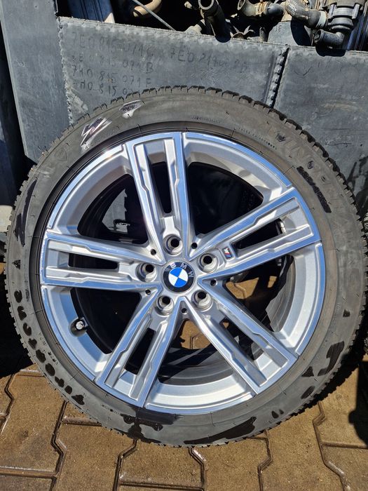 Oryginalne Koła zimowe BMW 1 F40 M-power 225/45R17 8mm 23r.