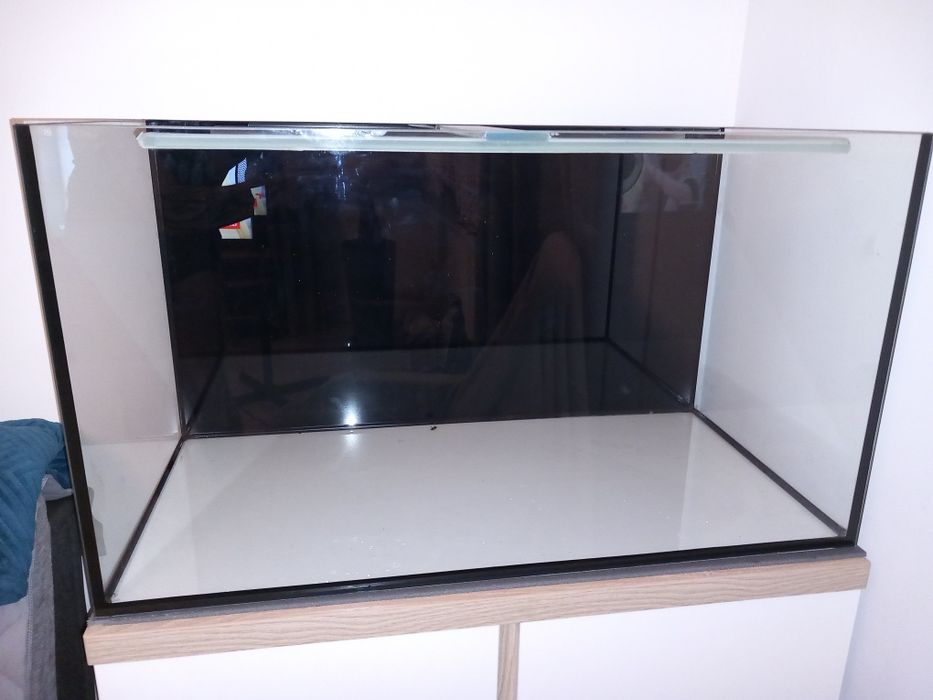 Sprzedam akwarium 200 l