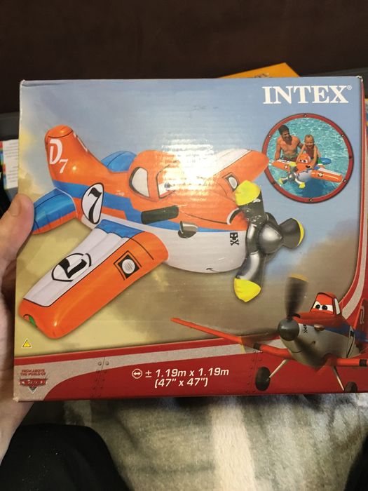Надувний пліток літак