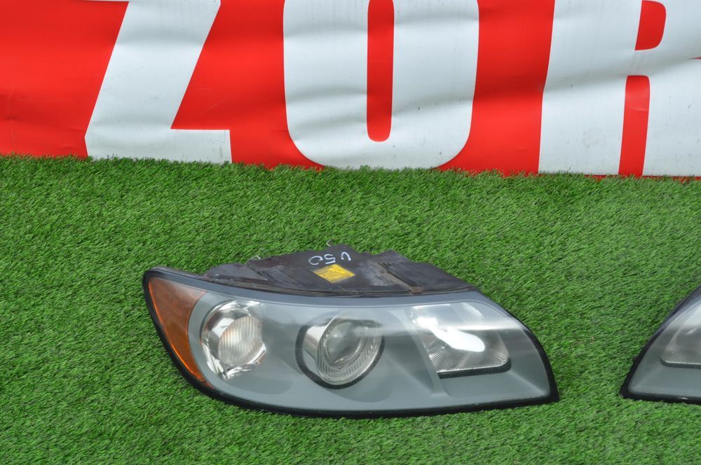 volvo v50 lampa prawa wysyłka