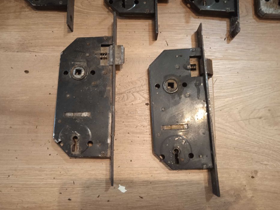 Zamki wpustowe do drzwi 7szt