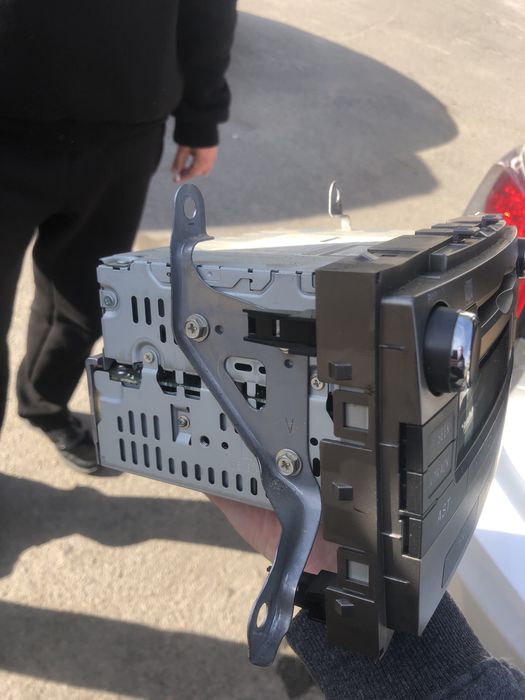 Продам магнитолу