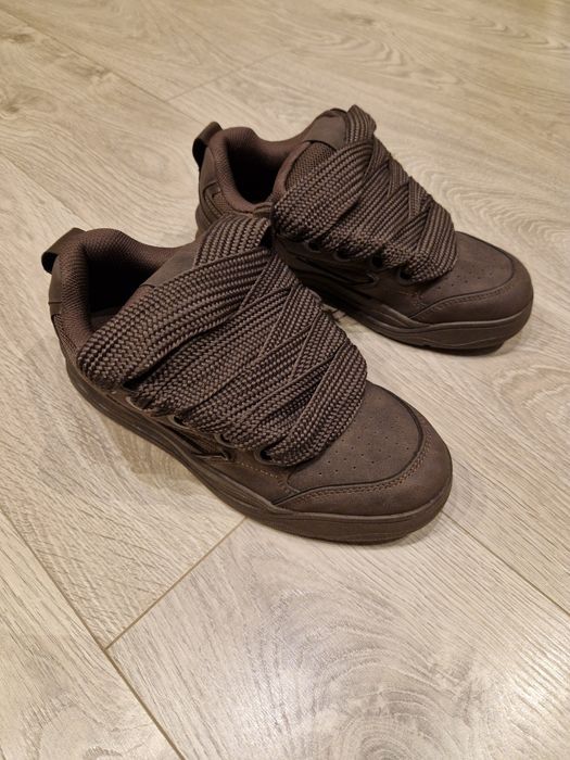 Buty  Breshka  40