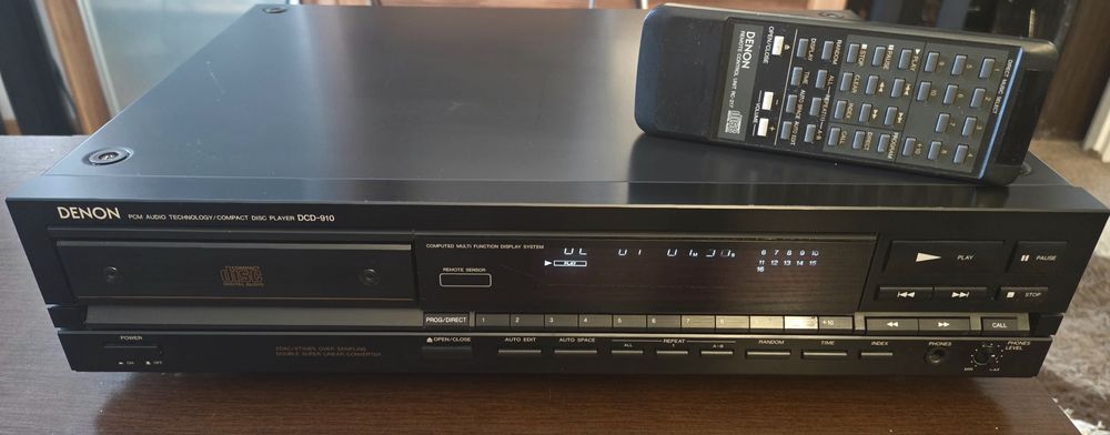 Wspaniały odtwarzacz CD Denon  DCD 910. Pilot