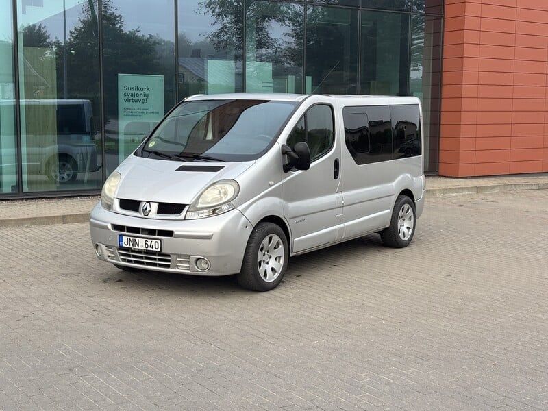 renault trafic продам