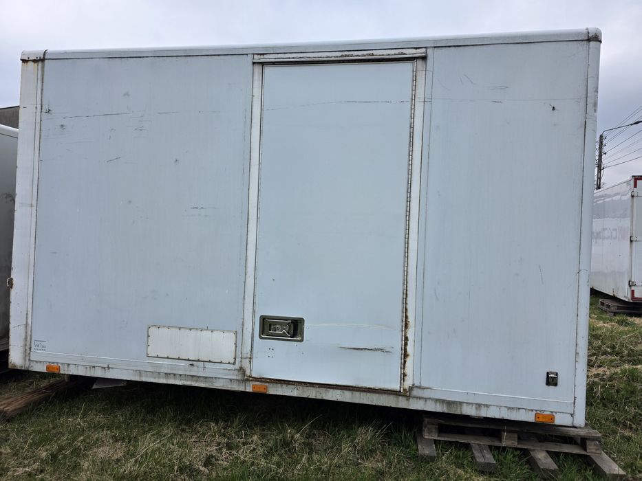 Kontener - zabudowa / magazyn