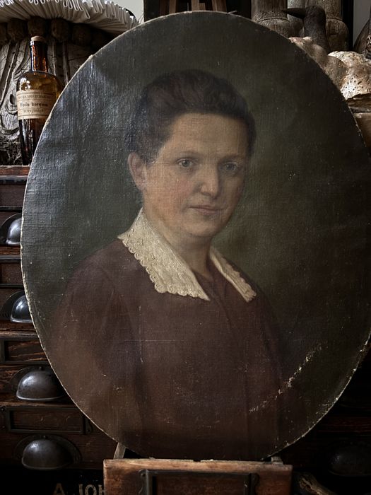 Portret damy / portret damski