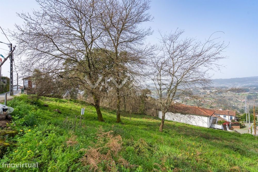 Terreno Urbano  Venda em Caldelas, Sequeiros e Paranhos,Amares