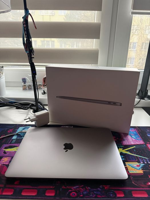 MacBook Air M1 16 GB Ram, 512 Pamięć, Space Gray