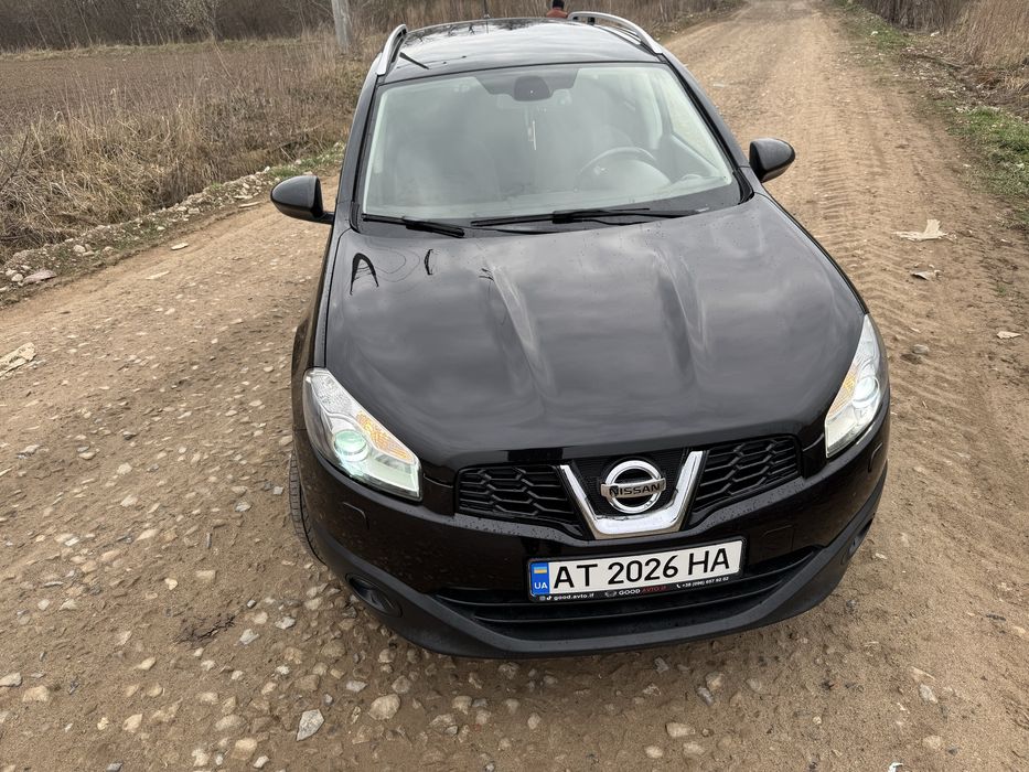 Продам Nissan Qashqai +2
