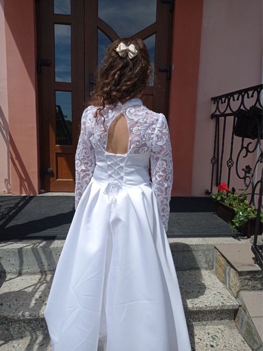 Плаття на причастя