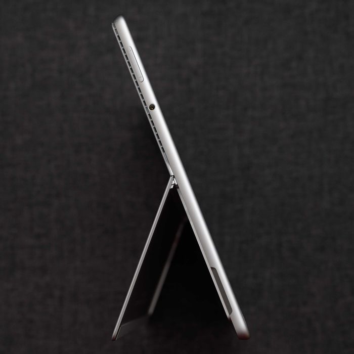 Microsoft Surface Pro 8 i5 8GB449401518975232004