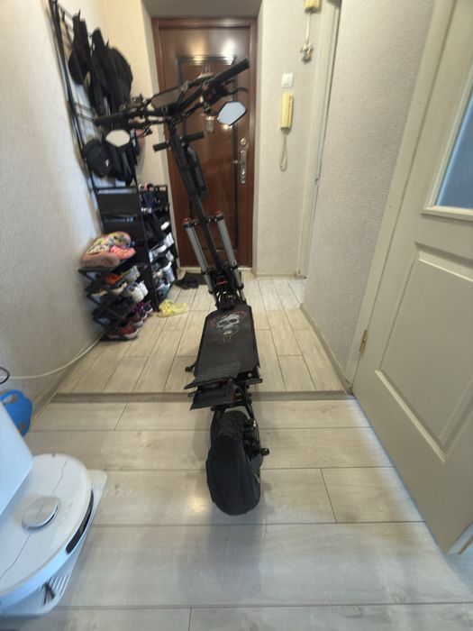 Crosser Rocket 11 электросамокат