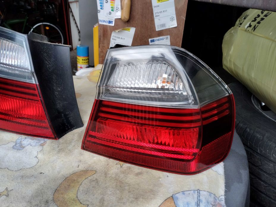 BMW 3 E90 06-09 M PAKIET Lampa Tylna Lewa Prawa EUROPA Ładna