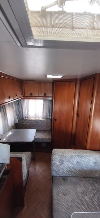 Autocaravana Peugeot 1.9 td 5 lugares de livrete