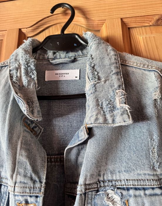 Reserved kurtka jeansowa dżins destroyed oversize looney tunes S M bdb