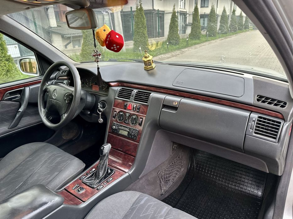 Продам W210,2001 рік"2.2 CDI"