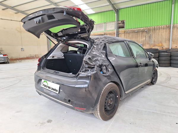 Renault Clio 1.5 DCI BLUE 85 INTENS | Carros Sinistrados / Gasóleo / Nacional