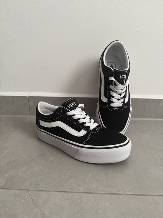 Nowe buty VANS.