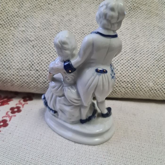 Figurka porcelanowa