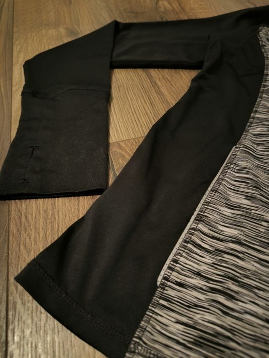 Bluza sportowa z kapturem