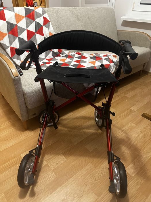 Chodzik inwalidzki, balkonik rehabilitacyjny jak nowy