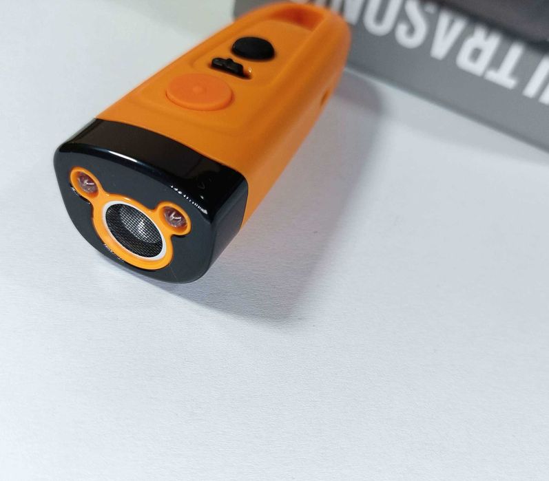 Ultrasonic PU-60 Cупер отпугиватель собак с х-2 фонариком відлякувач