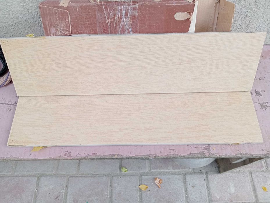 Залишки плитки, Іспанія, 2 шт